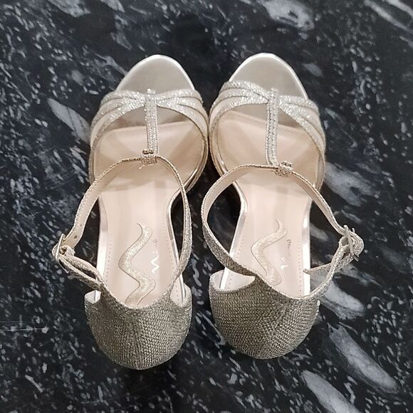 BRAND NEW NINA STRAPPY HEEL SPARKLE&SHINE OPEN TOE SANDAL - Picture 5 of 15